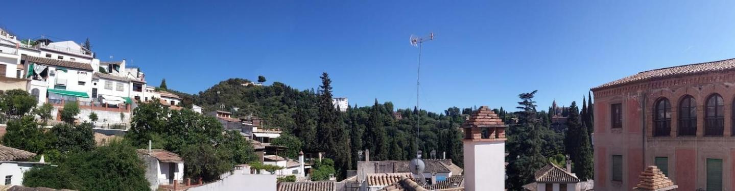 Charming Albaicin Patio Flat Free Onsite Parking Appartement Granada Buitenkant foto
