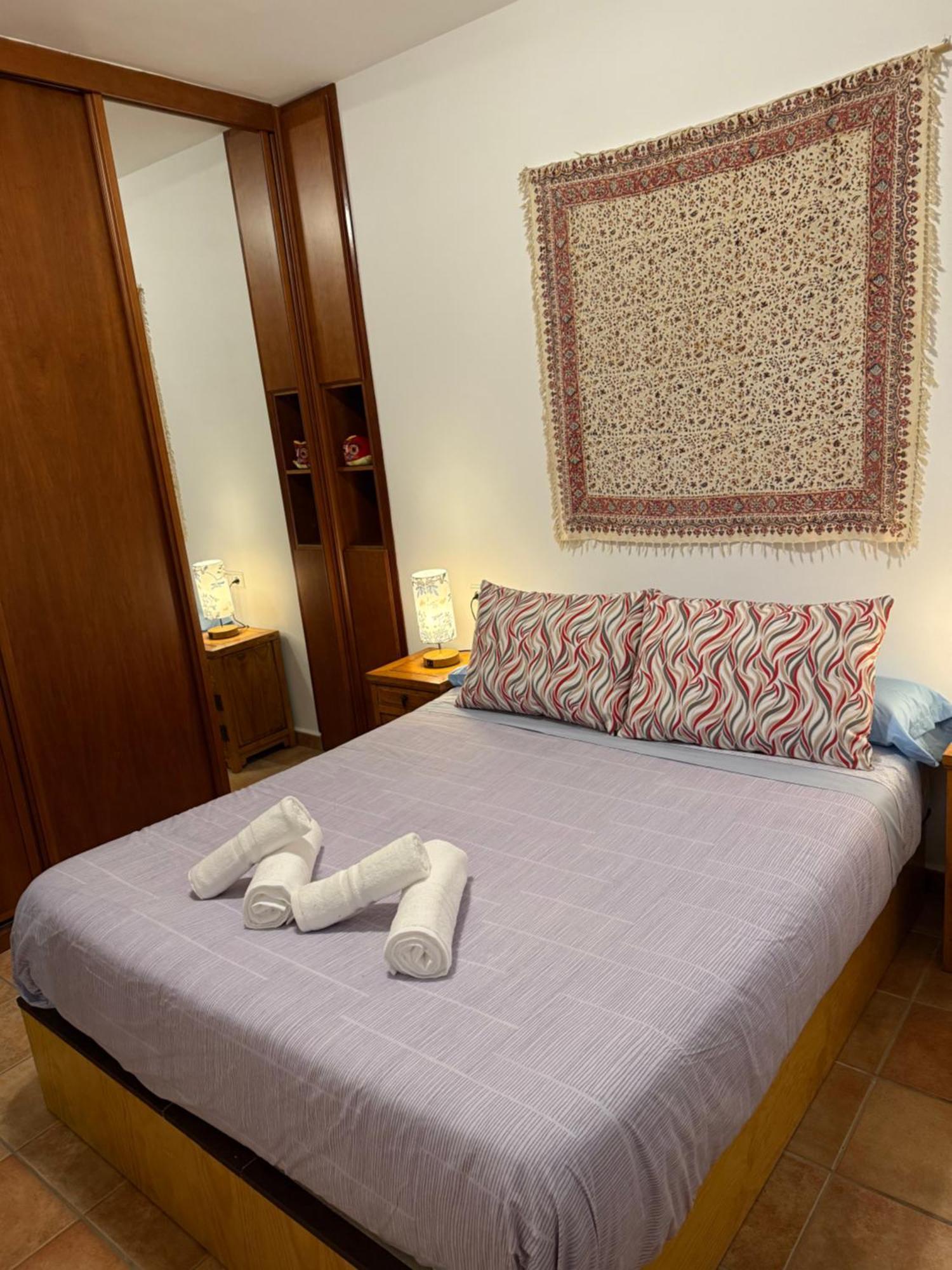 Charming Albaicin Patio Flat Free Onsite Parking Appartement Granada Buitenkant foto